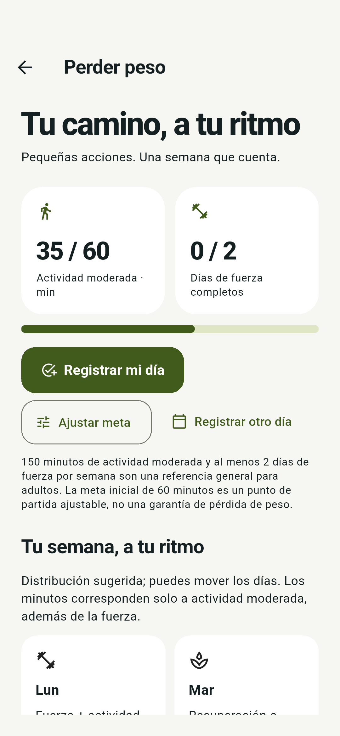 Actual Tamo Fit screen in Spanish showing the Lose weight weekly plan with demonstration data.